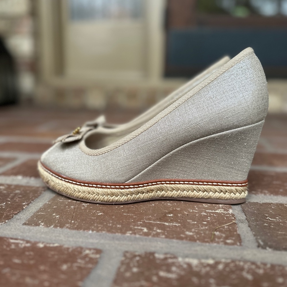 TORY BIRCH JACKIE PEEP TOE WEDGE SZ 10